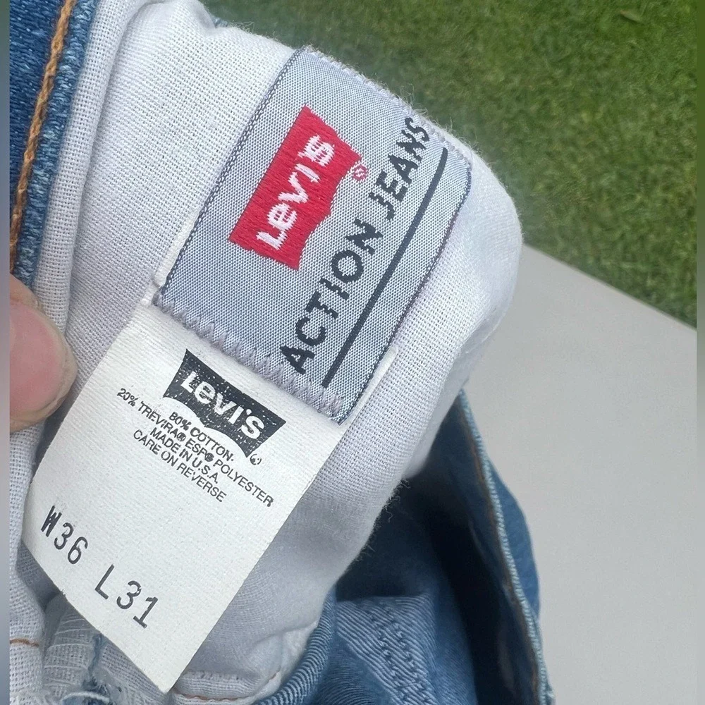 Vintage Levis Action Jeans 36x31 Light Blue Orange Tab Made USA 1990s 40541-4615